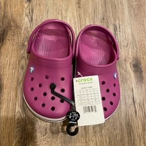 Girl’s size 2 Crocs